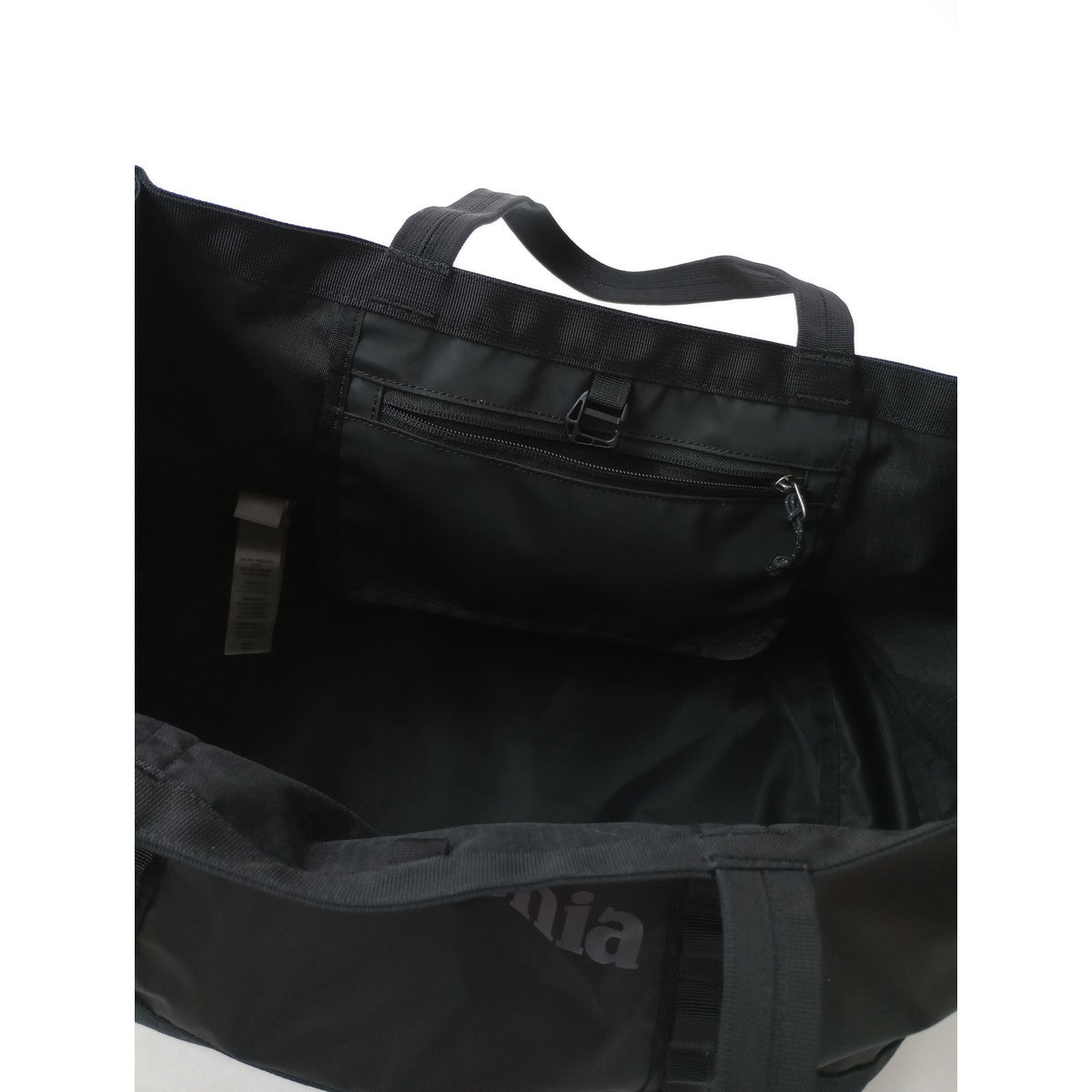 Patagonia パタゴニア BLACK HOLE TOTE ブラックホール・トート 25L バッグ 黒 ブラック 【中古】