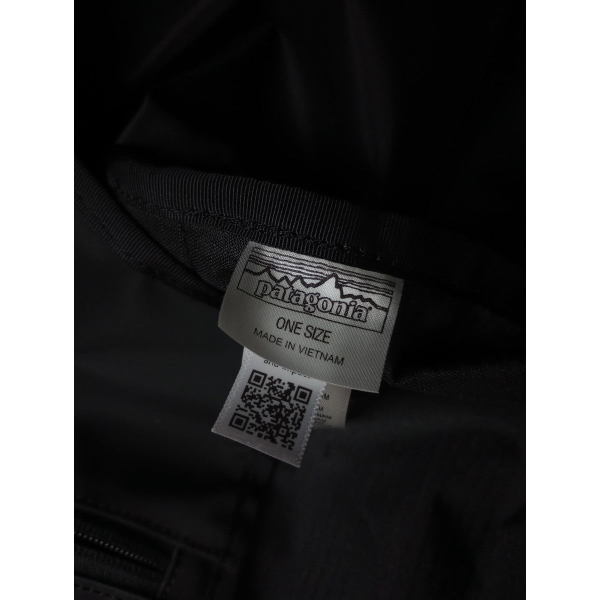 Patagonia パタゴニア BLACK HOLE TOTE ブラックホール・トート 25L バッグ 黒 ブラック 【中古】