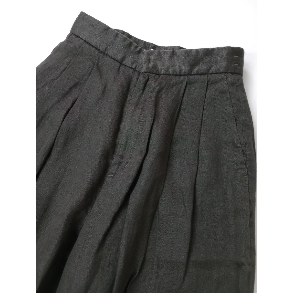 ATON エイトン GARMENT DYED LINEN SATIN タック ワイドパンツ 墨黒  01 【中古】