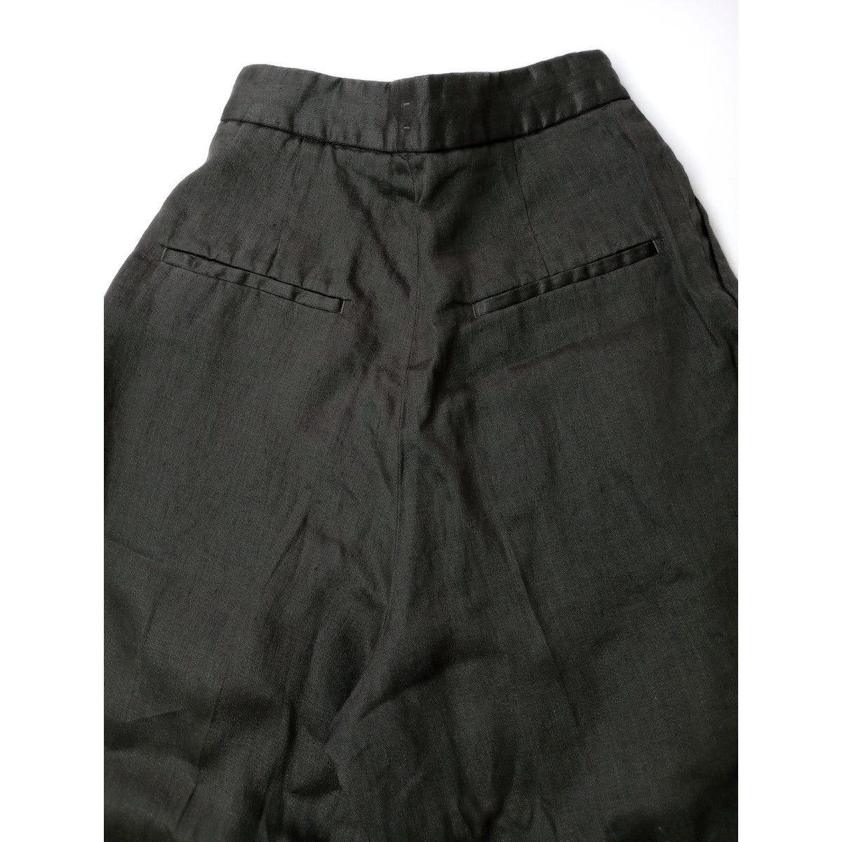 ATON エイトン GARMENT DYED LINEN SATIN タック ワイドパンツ 墨黒  01 【中古】