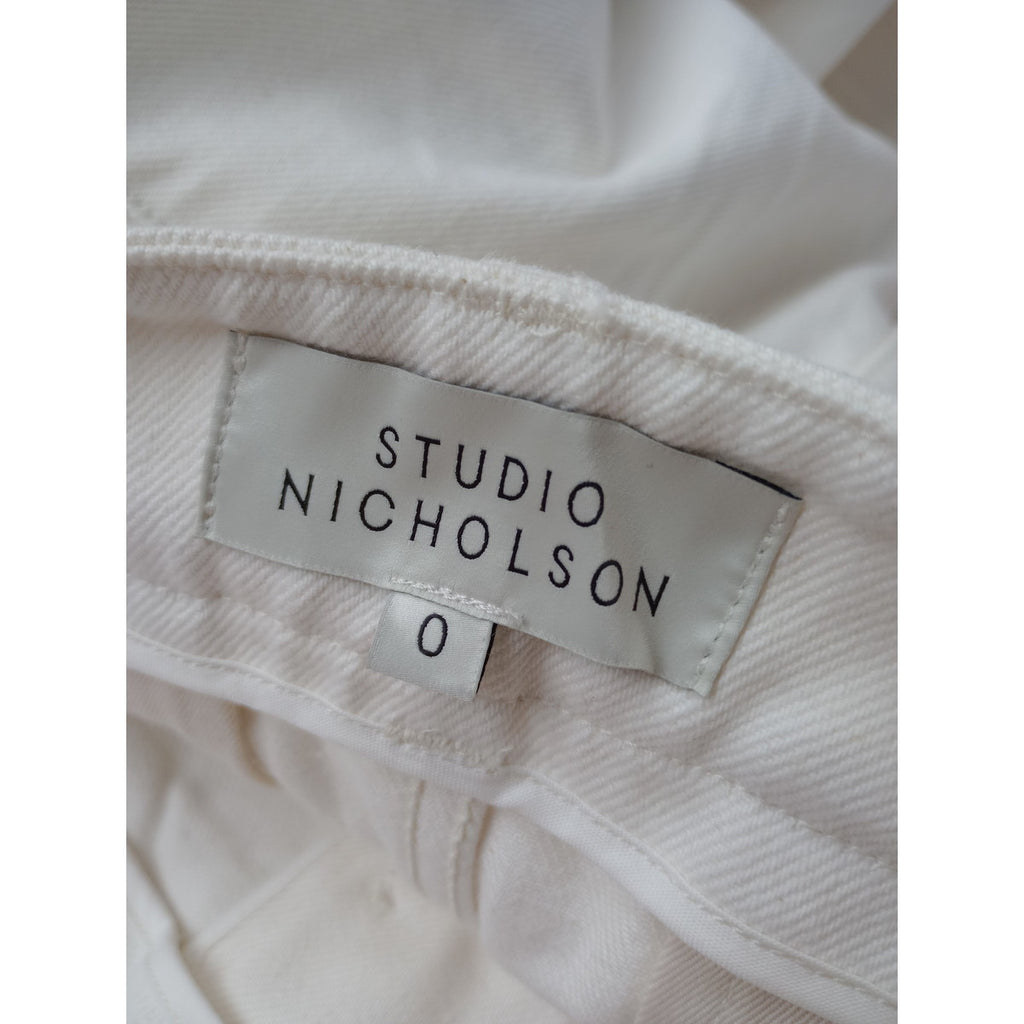 STUDIO NICHOLSON スタジオ ニコルソン DENIM BONNARD PANT バック ベルト デニムパンツ 白 ホワイト 0  【中古】