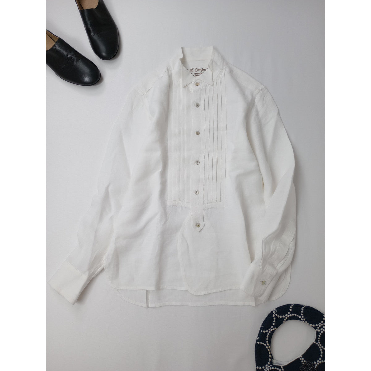 ROBES&CONFECTIONS ローブスコンフェクションズ  リネン 麻 100％ シャツ ブラウス 白 ホワイト 【中古】