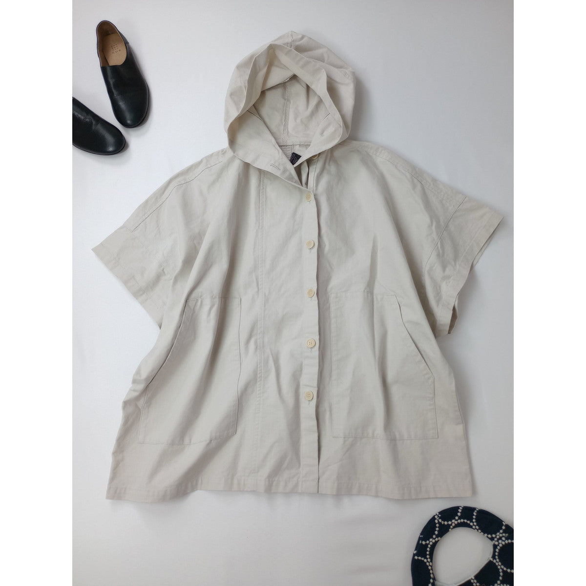 25SS  homspun  ホームスパン  リップストップ フード   ポンチョ  ジャケット  ライトベージュ  【中古】