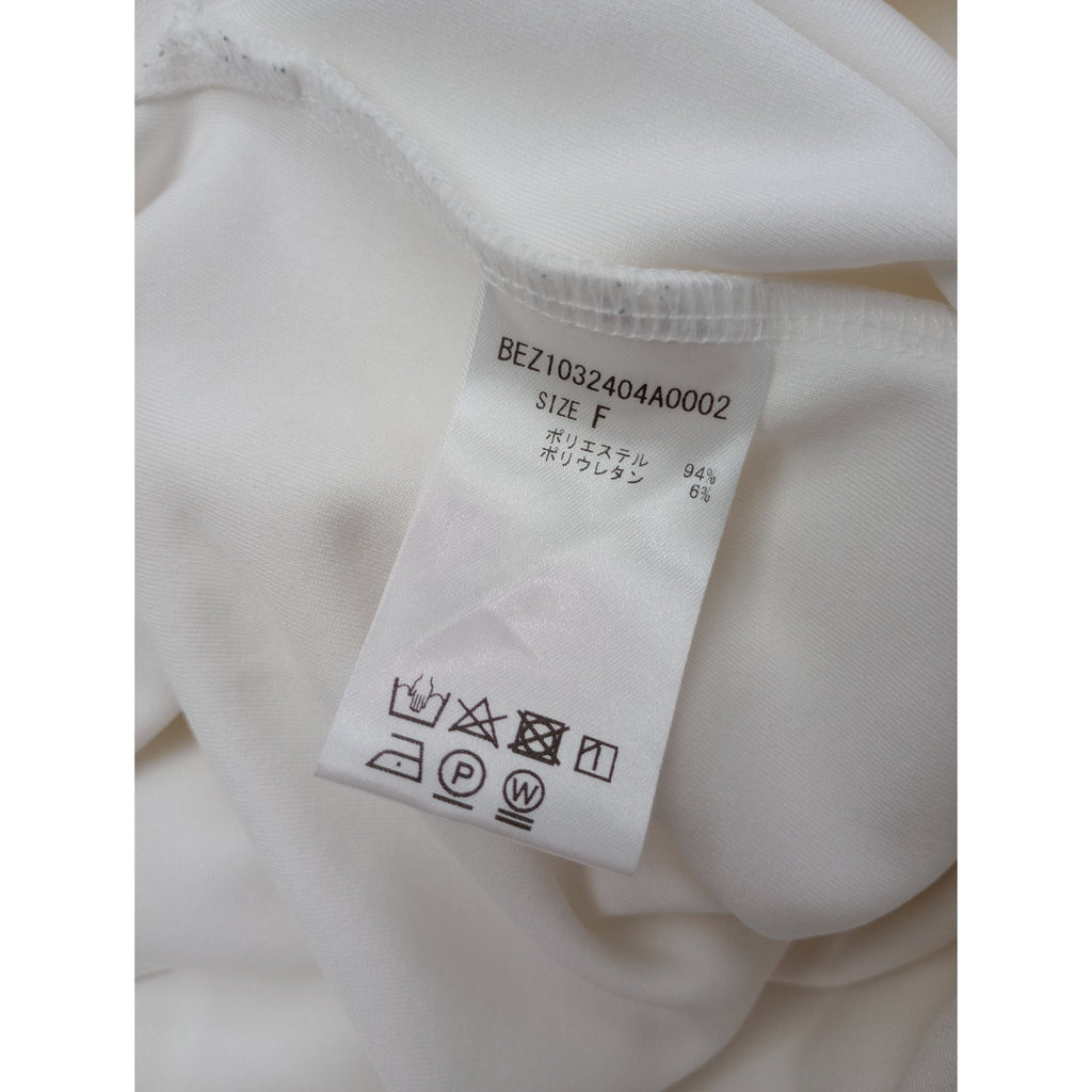 BEARDSLEY ビアズリー  Tブラウス ポリエステル ストレッチ 長袖 カットソー トップス  白 ホワイト  【中古】