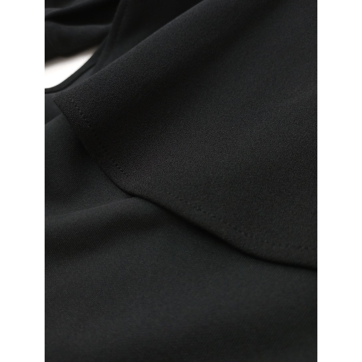 BEARDSLEY ビアズリー  Tブラウス ポリエステル ストレッチ 長袖 カットソー トップス  黒 ブラック  【中古】