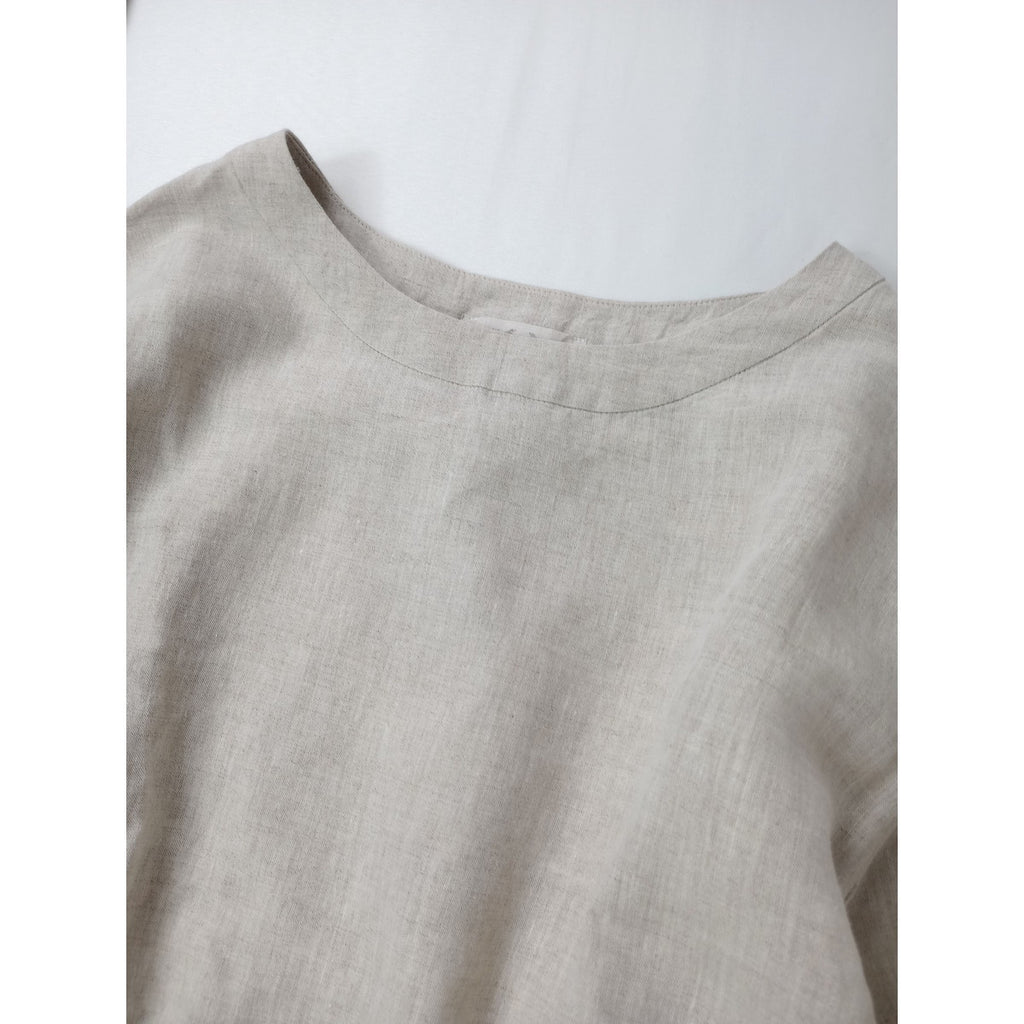 BEARDSLEY ビアズリー 後ろレースリネンプルオーバーブラウス 生成り 【中古】