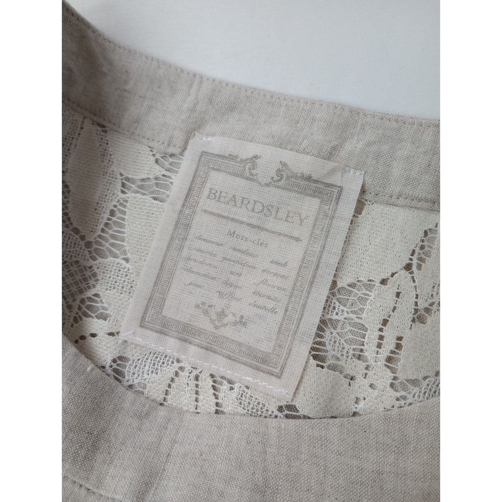 BEARDSLEY ビアズリー 後ろレースリネンプルオーバーブラウス 生成り 【中古】