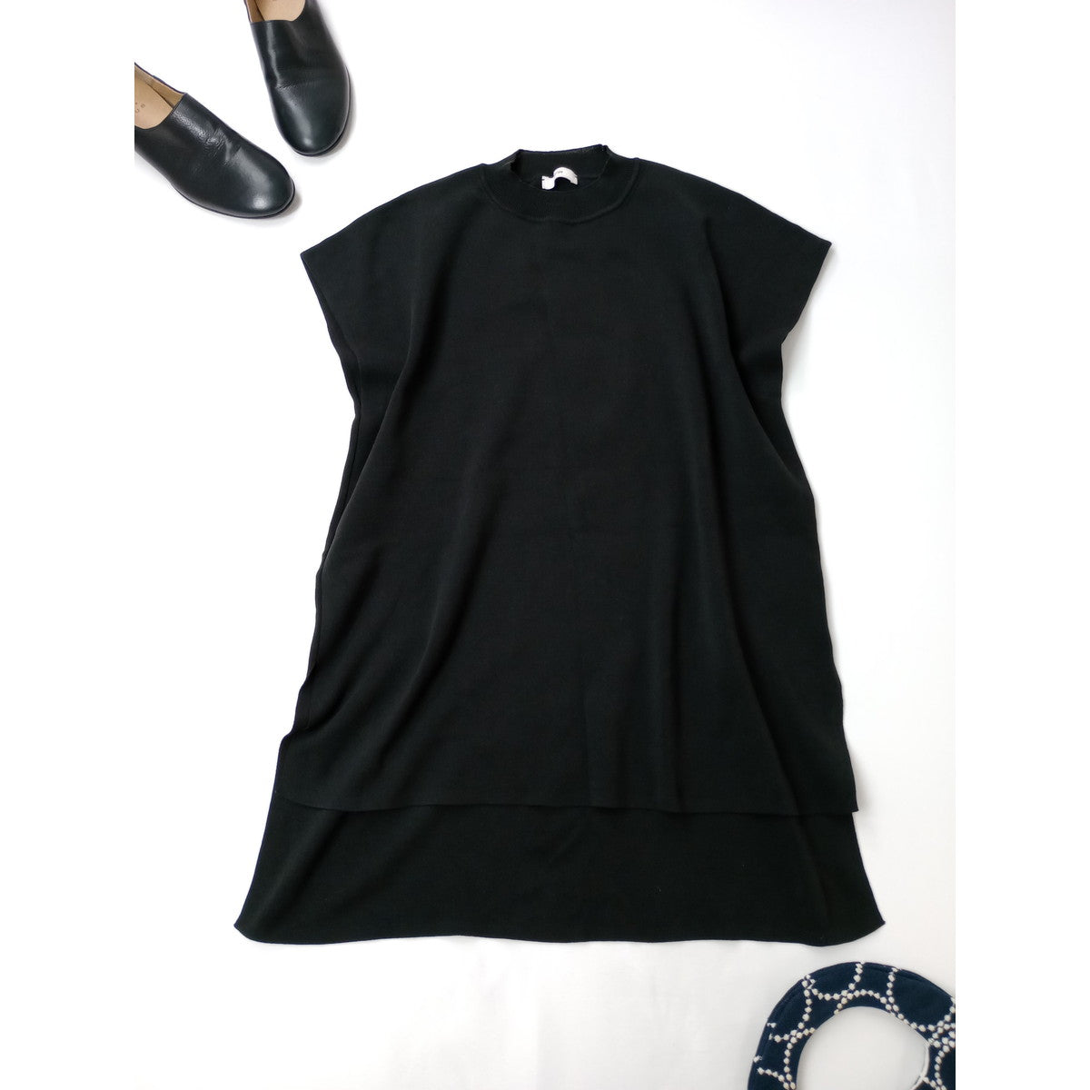 ATON エイトン 50/2 NATURAL DYE ORGANIC COTTON  モックネックタンクトップ 黒 ブラック 02   【中古】