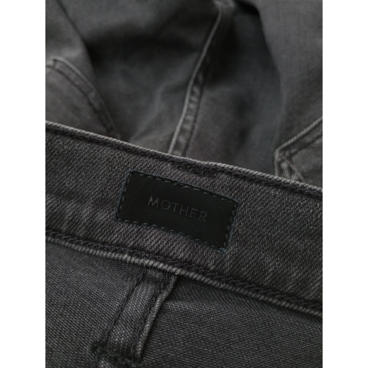 25AW MOTHER マザー THE RANBLER ZIP ANKLE デニムパンツ 黒 ブラック 26  【中古】