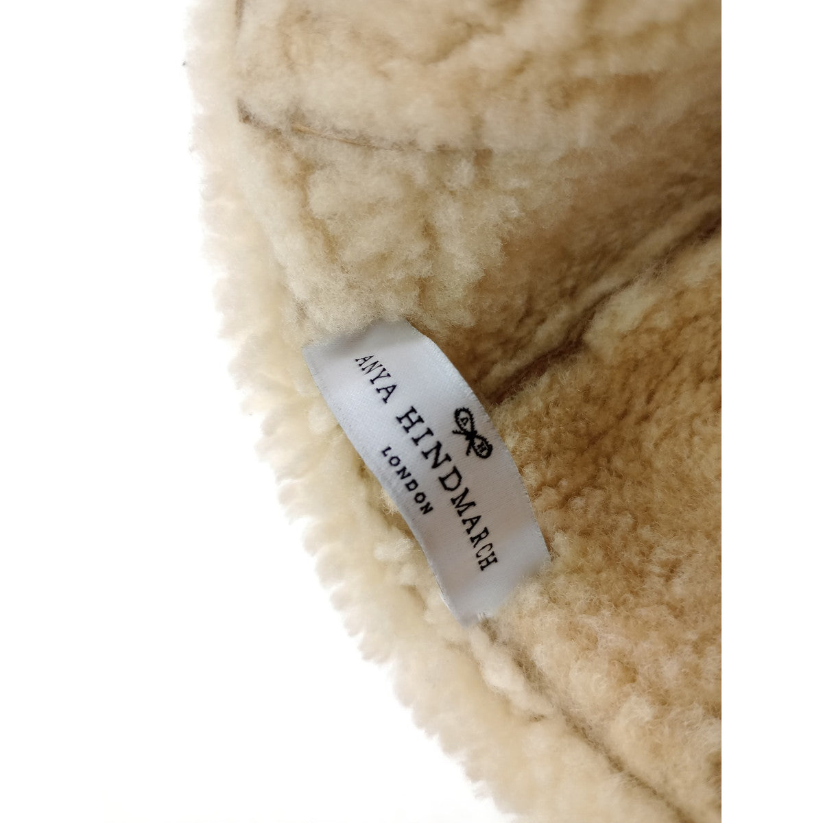 ANYA HINDMARCH アニヤ・ハインドマーチ EYES TRAPPER HAT アイズ トラッパー ハット  帽子  ベージュ (4M＋2654) 【中古】
