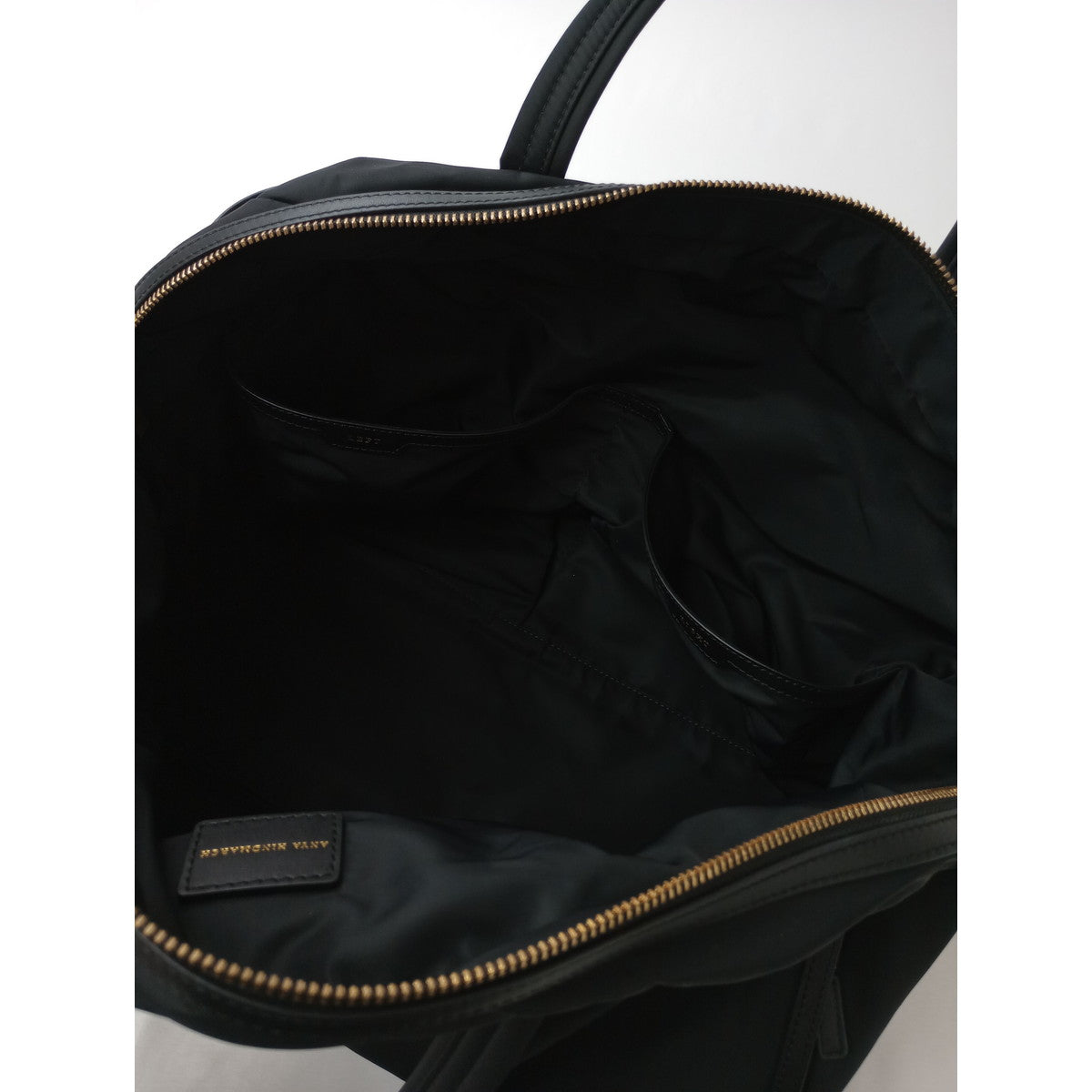 ANYA HINDMARCH アニヤ・ハインドマーチ  Gym Bag ボストン ジム バッグ  黒 ブラック 【中古】
