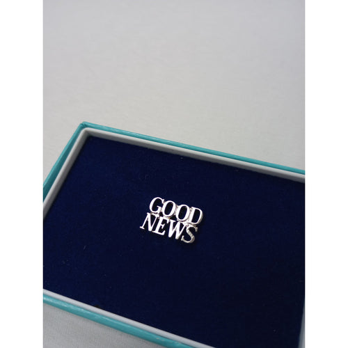VINTAGE TIFFANY & CO. ビンテージ ティファニー GOOD NEWS ピン バッジ  シルバー 【中古】