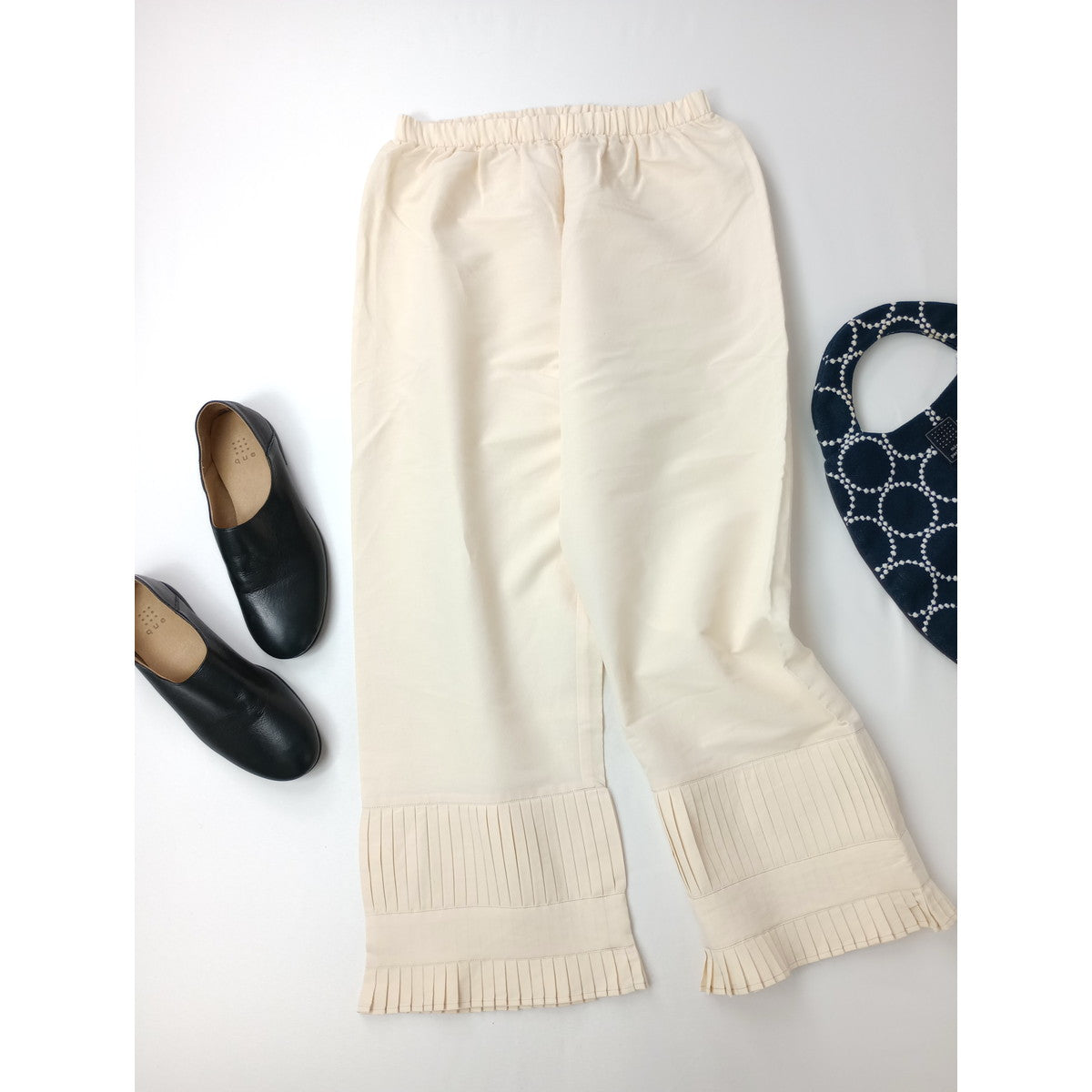 SUSURI  ススリ  ピンタック  パンツ  生成り 1 【中古】
