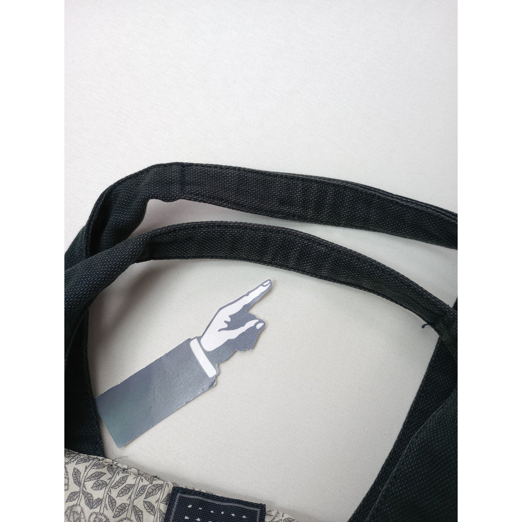 mina perhonen ミナペルホネン tambourine タンバリン パニーニバッグ  黒 ブラック  【中古】