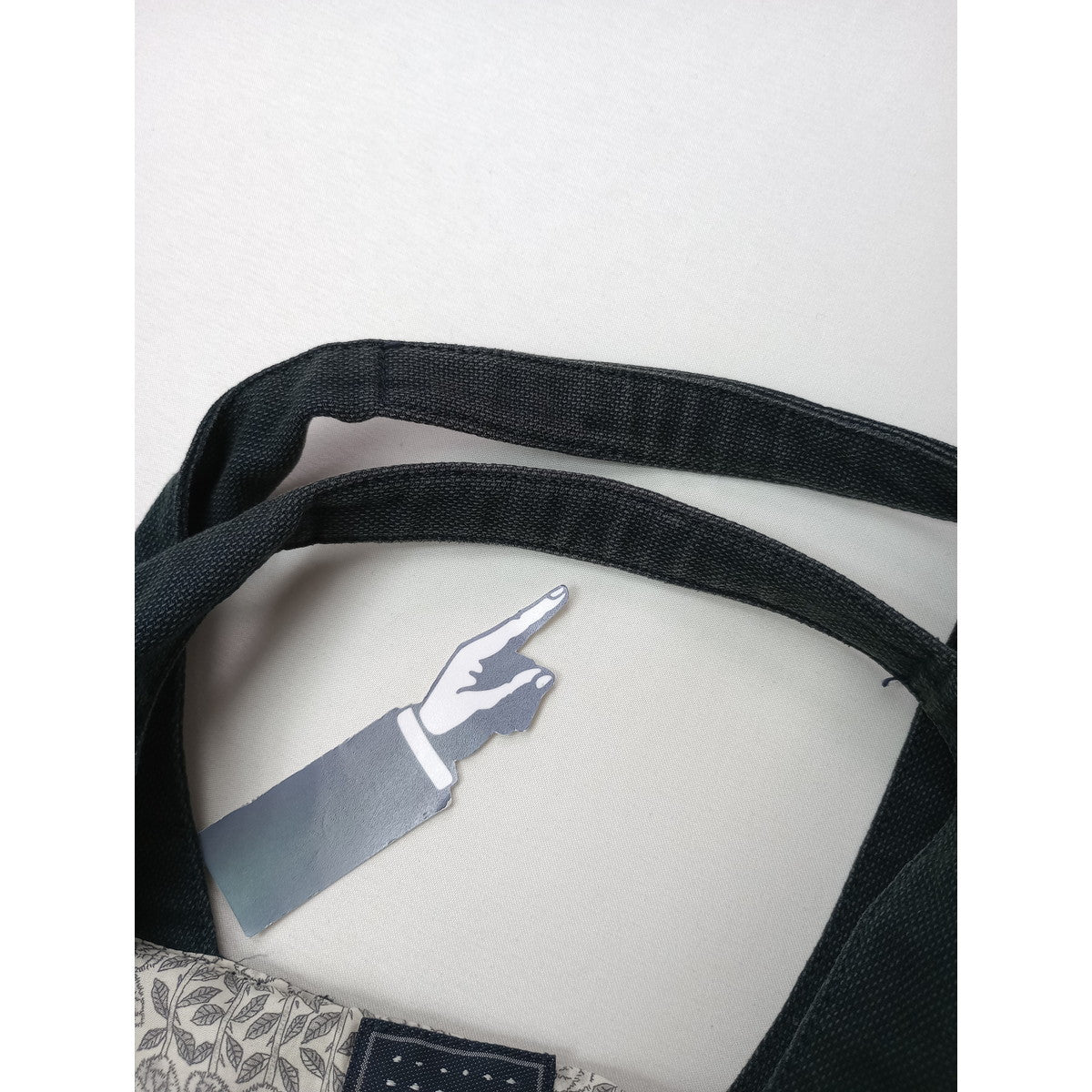 mina perhonen ミナペルホネン tambourine タンバリン パニーニバッグ  黒 ブラック  【中古】