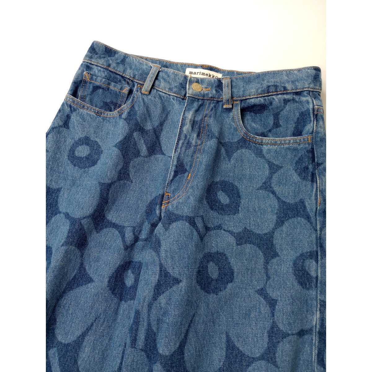marimekko マリメッコ Maridenim Loose Unikko ジーンズ ウニッコ デニムパンツ ビンテージ加工 ブルー 【中古】