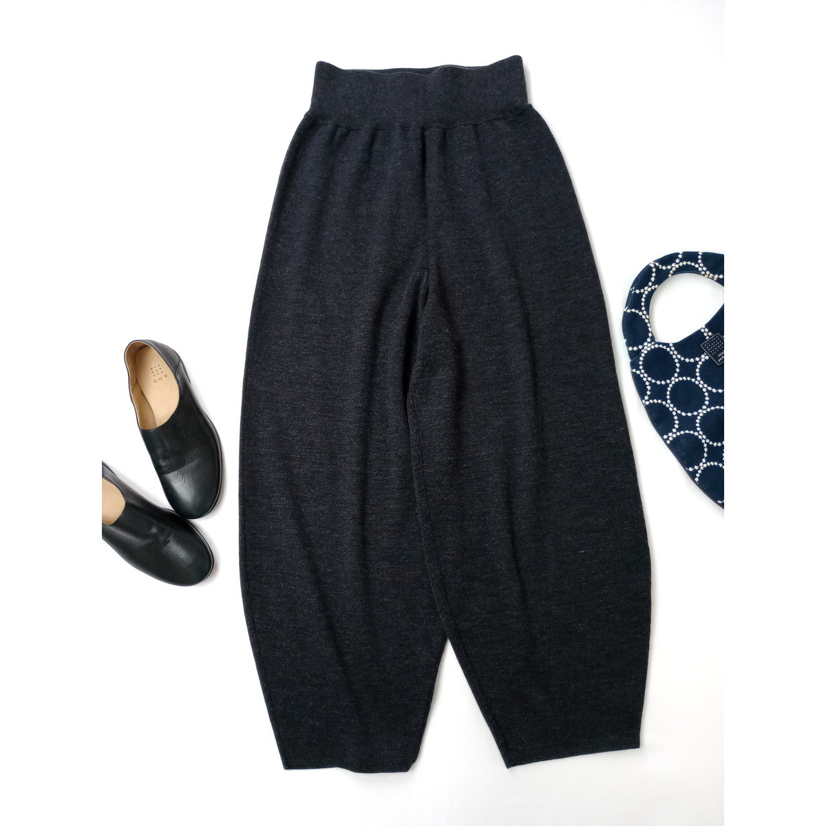 STUDIO NICHOLSON スタジオ ニコルソン MOURA KNIT PANTS ニットパンツ メリノウール カシミヤ シルク  ダークグレー  0  (8M＋2667)【 中古】