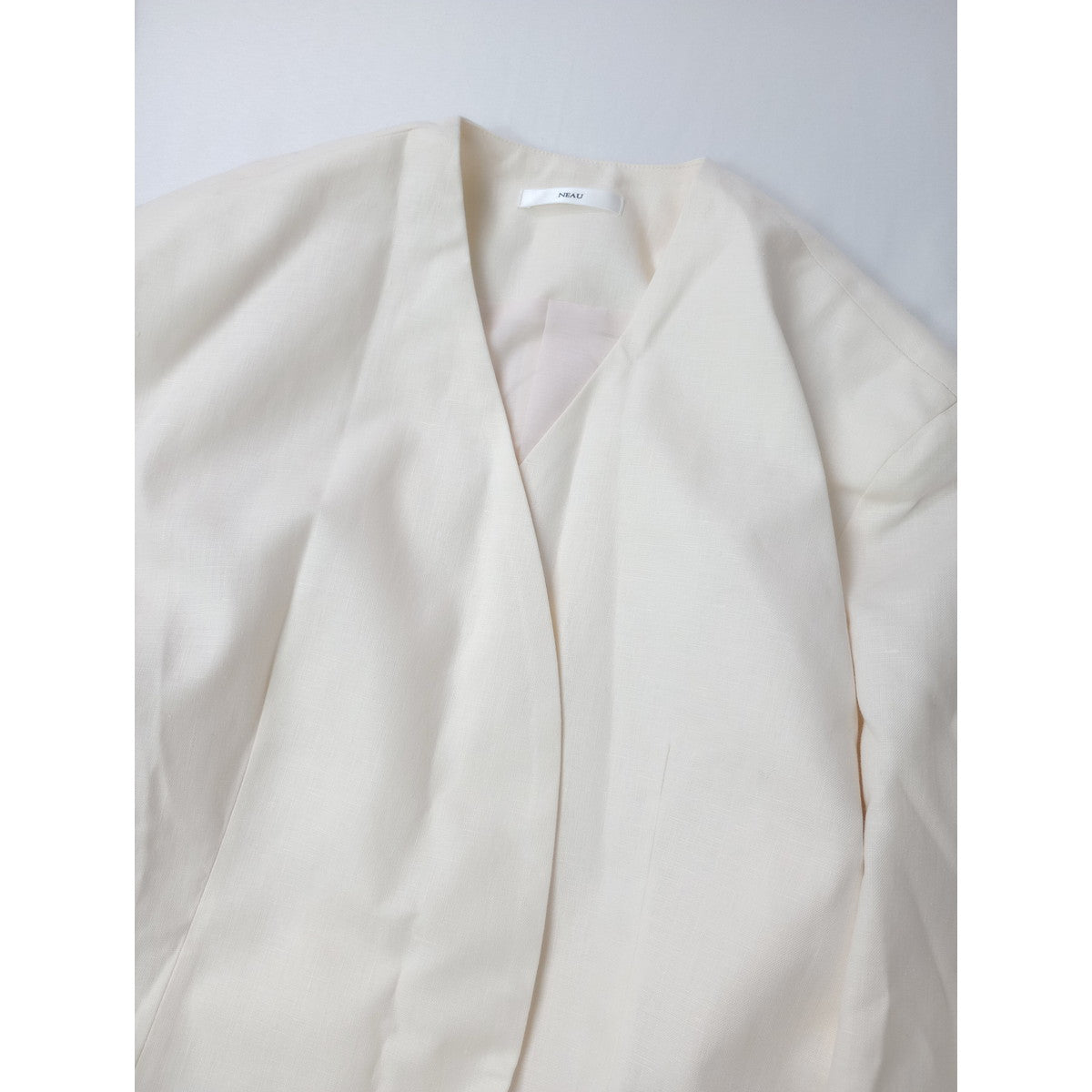 NEAU ニュー Linen Collarless Jacket リネン 麻 100％ ノーカラー カラーレス ジャケット アイボリー 1   【中古】