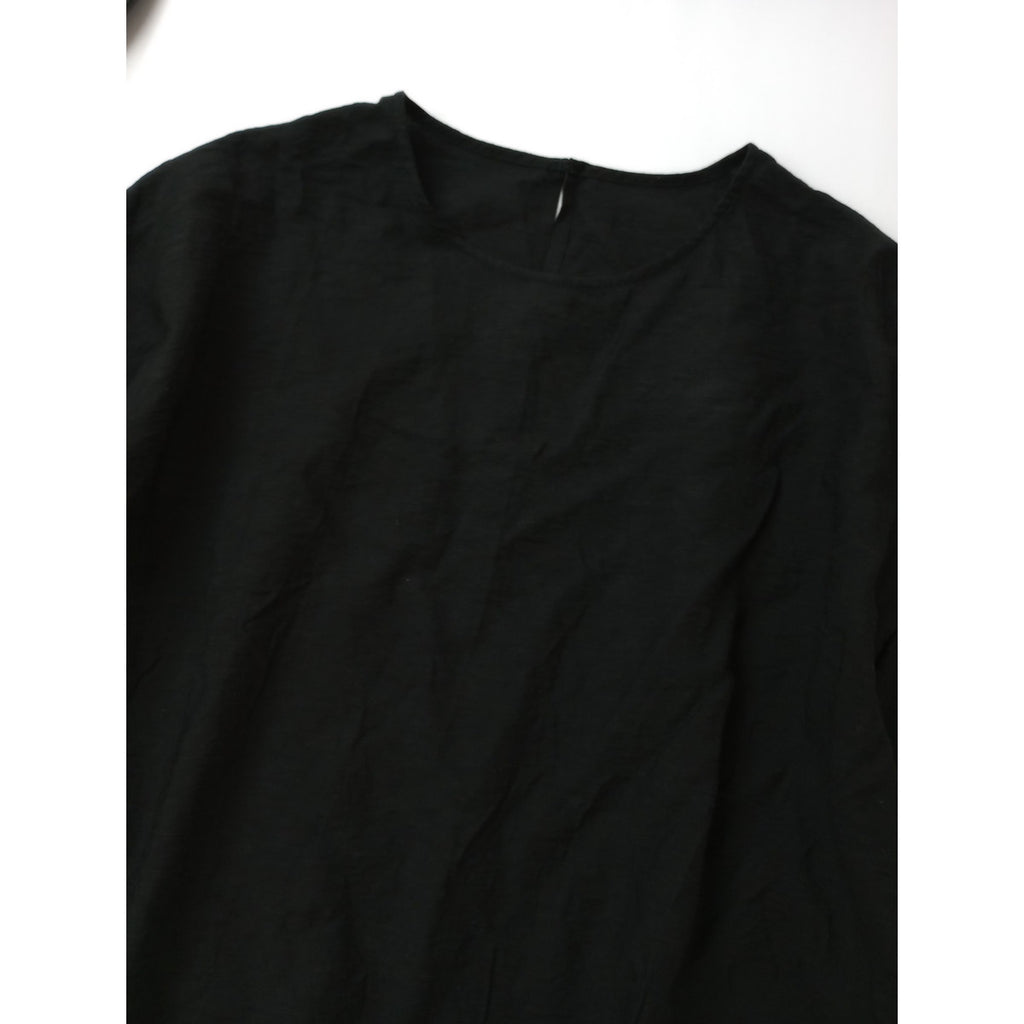 KURASHI & Trips PUBLISHING クラシ&トリップスパブリッシング 北欧暮らしの道具店  涼しさも、品のよさも　きれい色のＴシャツブラウス トップス  黒 ブラック 【中古】