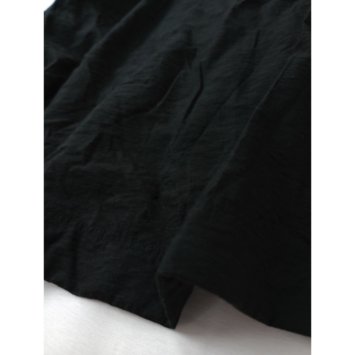 KURASHI & Trips PUBLISHING クラシ&トリップスパブリッシング 北欧暮らしの道具店  涼しさも、品のよさも　きれい色のＴシャツブラウス トップス  黒 ブラック 【中古】