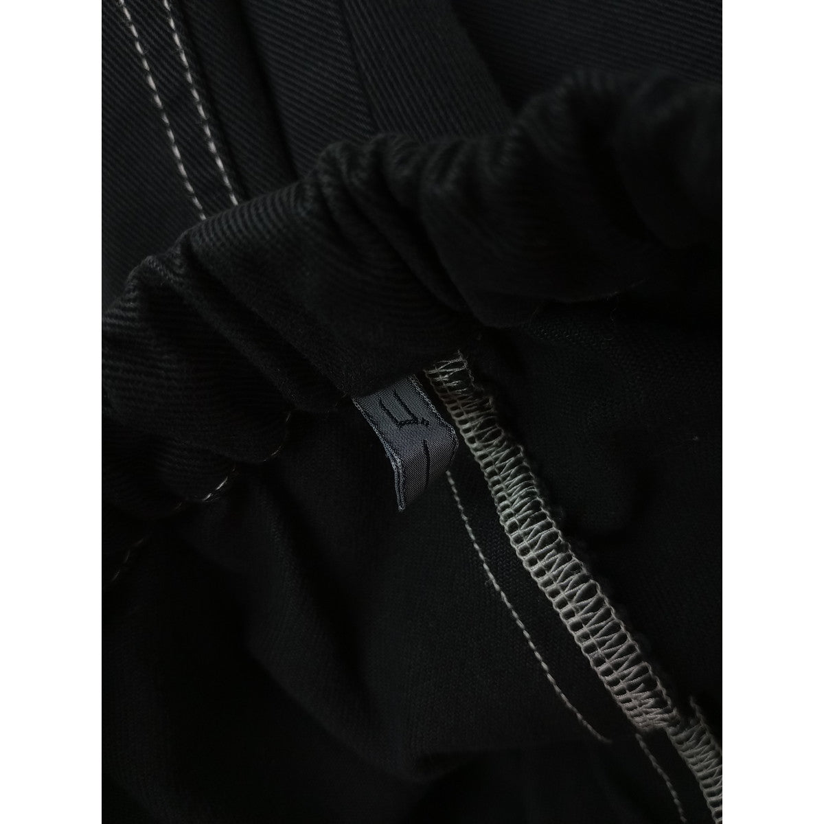 〈染〉 ゴーシュ  カツラギ  ワイド パンツ  黒 ブラック 【中古】
