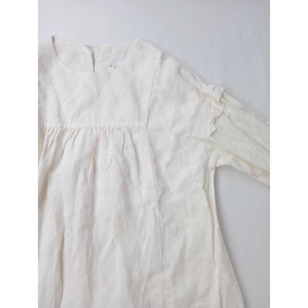 MAGALI マガリ リネン 麻 100％ ブラウス 長袖 シャツ トップス 生成り 【中古】
