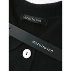 新品 mizuiro ind ミズイロインド short C/D with collar 襟付き ショートカーディガン 羽織 ニットトップス  黒 ブラックｆ (10K＋1197)【中古】