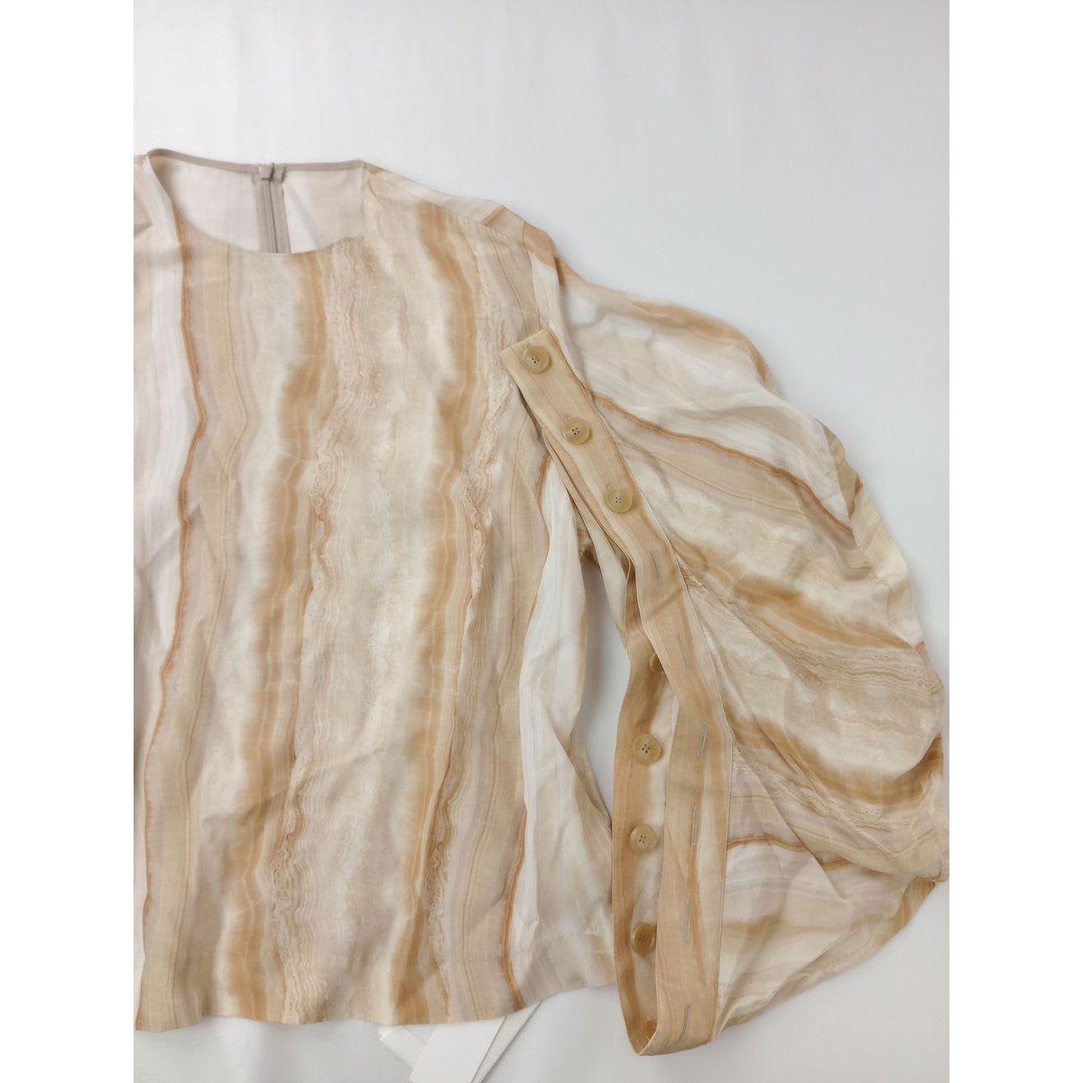 新品 AKIRA NAKA アキラナカ Marble drape sleeve PO BE マーブルプリント シャツ ブラウス トップス ベージュ 2