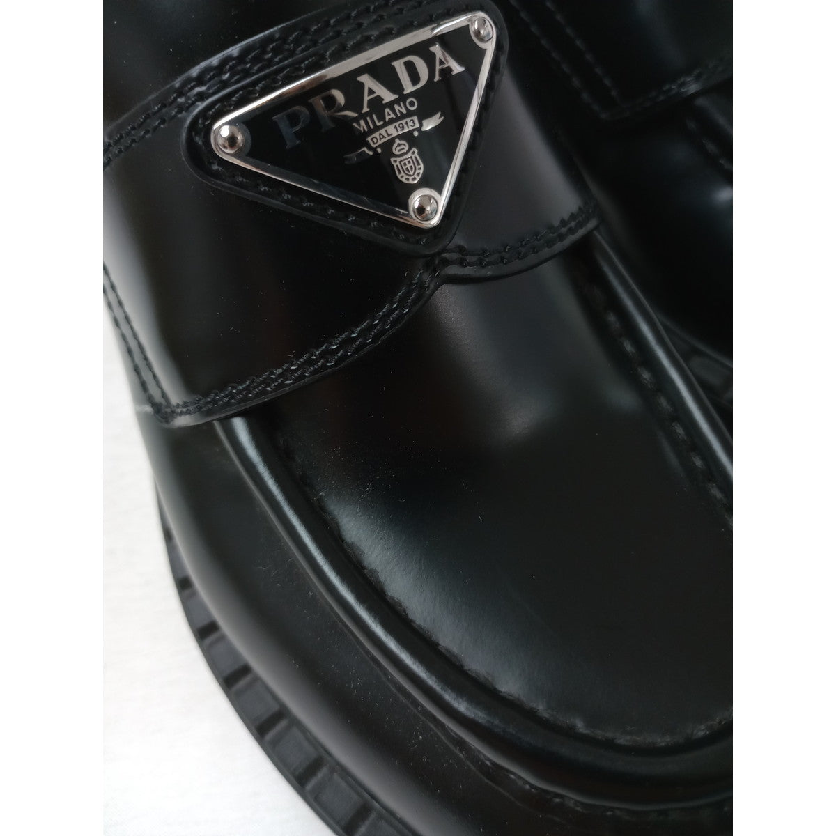 PRADA プラダ チョコレート ブラッシュドレザー ローファー 黒 ブラック 37  【中古】