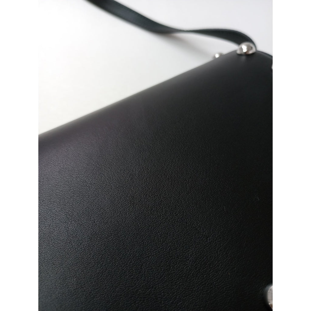 J&MDAVIDSON ジェイアンドエムデヴィッドソン LAMIA WHIZ DOME STUDS  ショルダー バッグ 黒 ブラック 【中古】