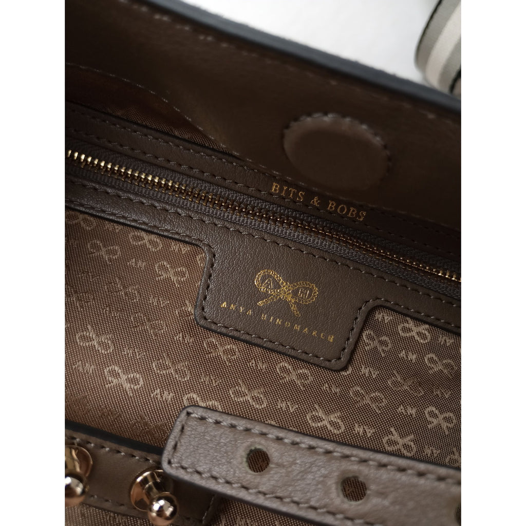 ANYA HINDMARCH アニヤハインドマーチ BELVEDERE SMALL ベルヴェデーレ 2WAY ショルダーバッグ グレージュ ベージュ 【中古】