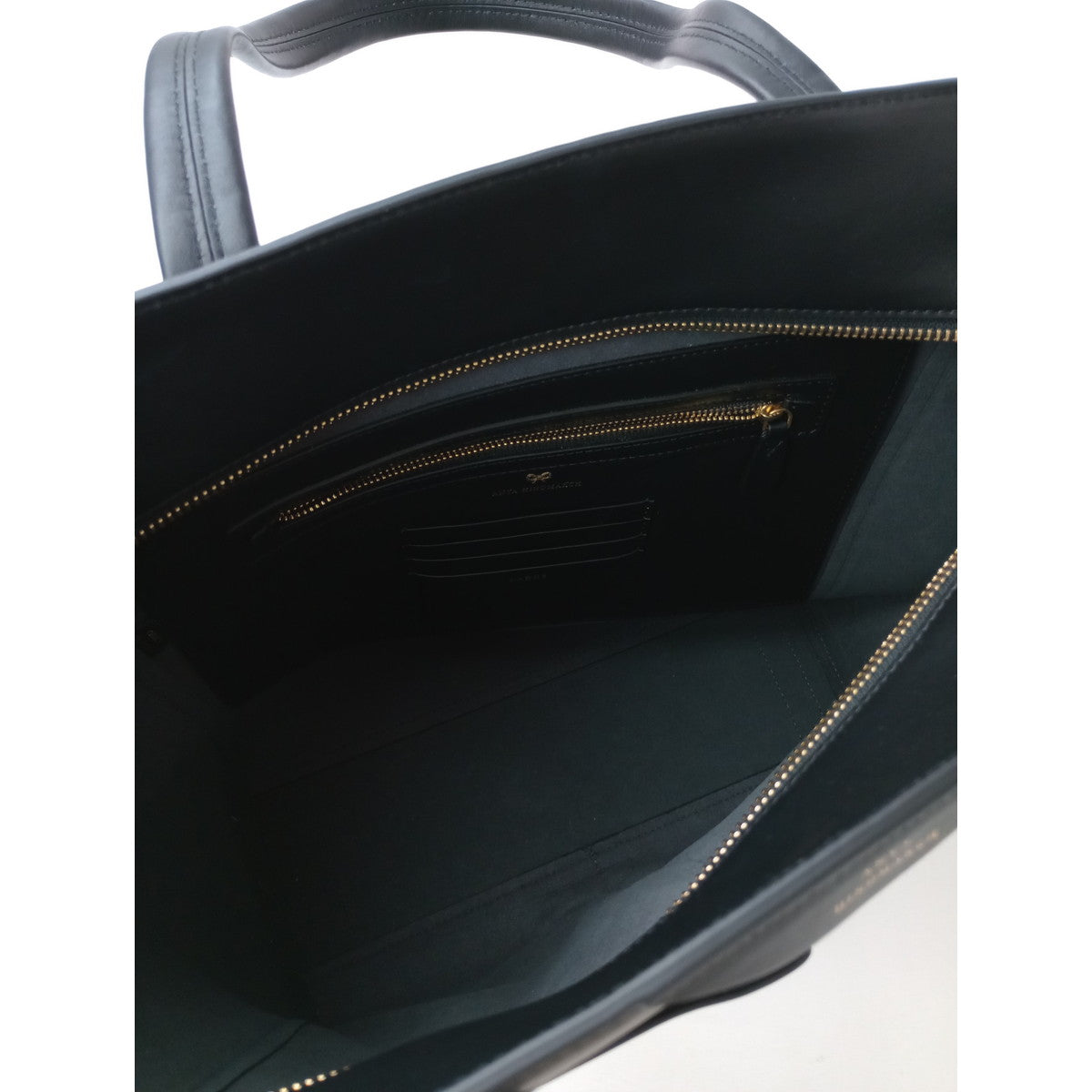 ANYA HINDMARCH アニヤハインドマーチ  NEVIS TOTE  ネービス  レザー トート バッグ Circus サーカス 黒 ブラック【中古】
