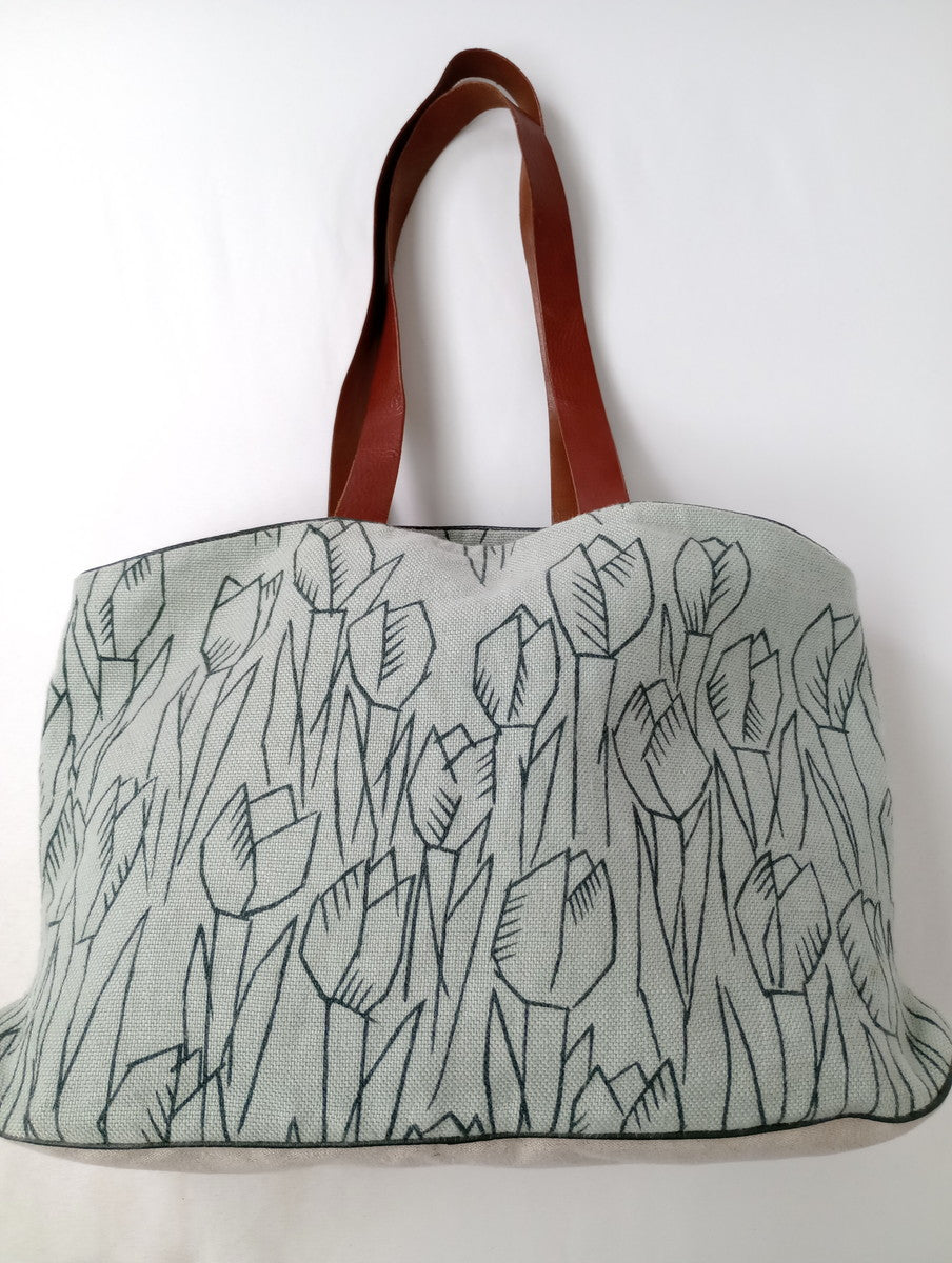 mina perhonen  ミナペルホネン laiva-tulipani バッグ ライヴァ レザー ハンドル  ブルー 【中古】