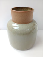 Republic of Fritz Hansen リパブリック オブ フリッツ ハンセンJar Vase Cecilie Manz フラワーベース  花瓶 カーキがかったグレージュ 【中古】
