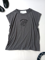 TICCA ティッカ フレンチ Tシャツ カットソー  トップス   グレー (18M＋3538) 【中古】