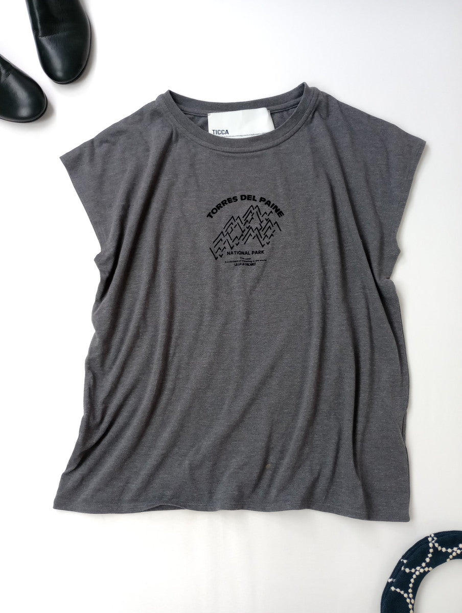 TICCA ティッカ フレンチ Tシャツ カットソー  トップス   グレー (18M＋3538) 【中古】