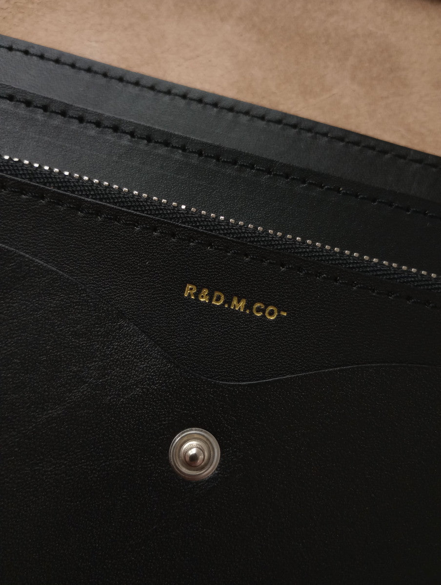 R&D.M.Co- オールドマンズテーラー ウォレット レザー ショルダーバッグ 財布 黒 ブラック 【中古】