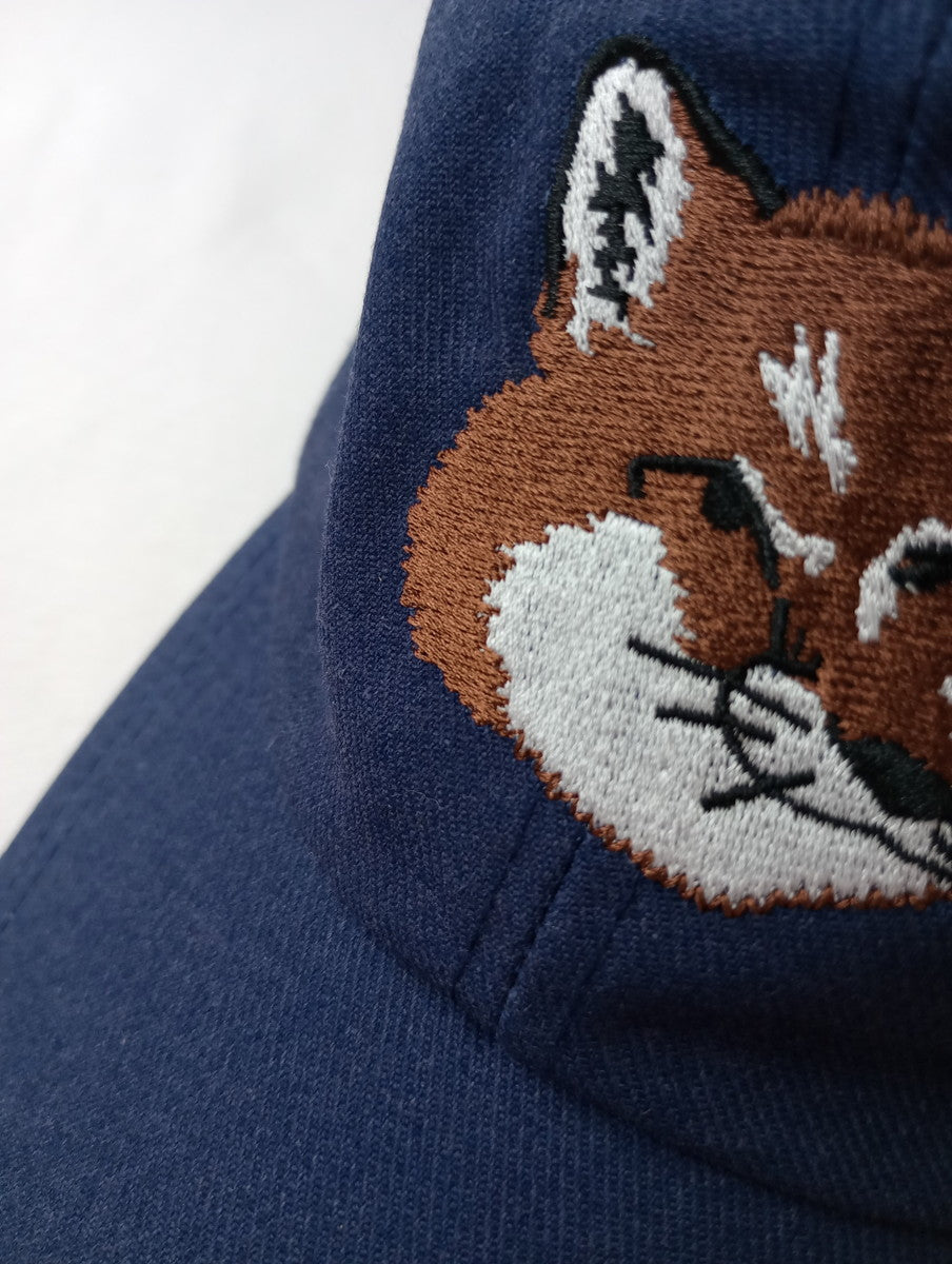 MAISON KITSUNE メゾンキツネ 刺繍 キャップ  ネイビー 【中古】