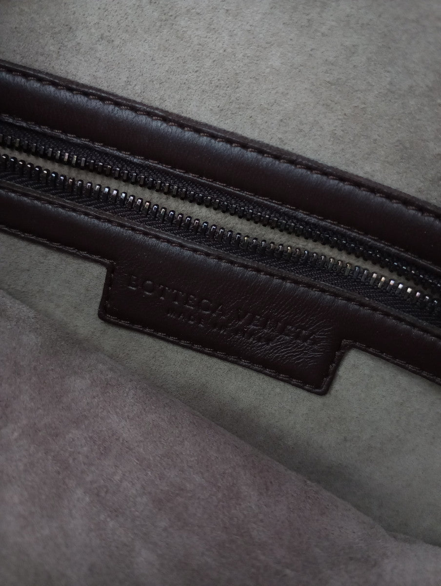 BOTTEGA VENETA ボッテガ・ヴェネタ イントレチャート レザー ホーボーバッグ ダークブラウン【中古】