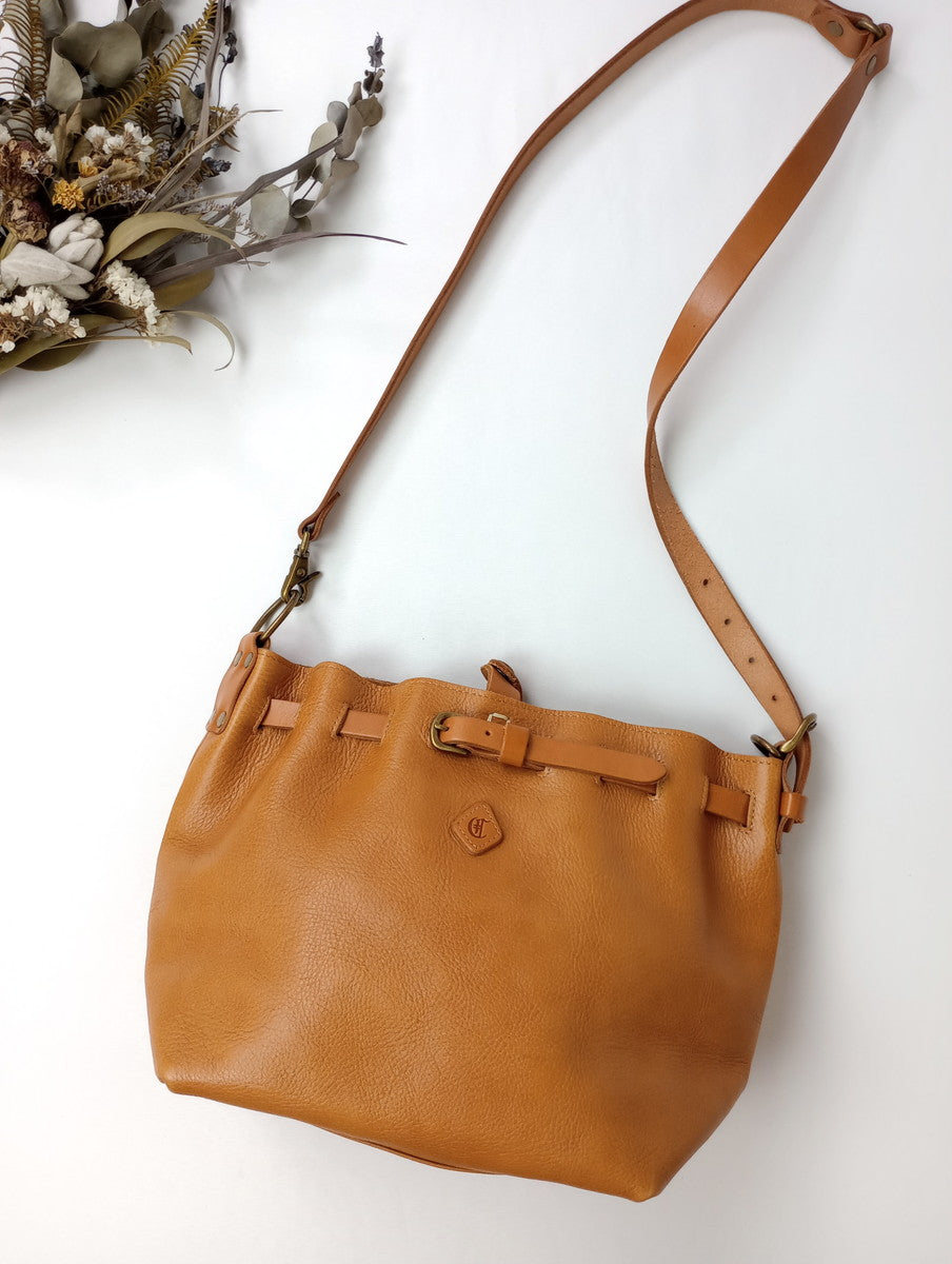 CLEDRAN クレドラン 2WAY レザー ショルダー バッグ ブラウン 【中古】
