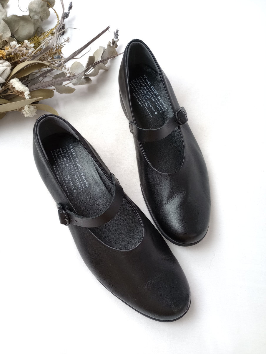 TRAVEL SHOES by chausser トラベルシューズバイショセ  ワンストラップ シューズ  パンプス  靴 黒 ブラック  39 【中古】