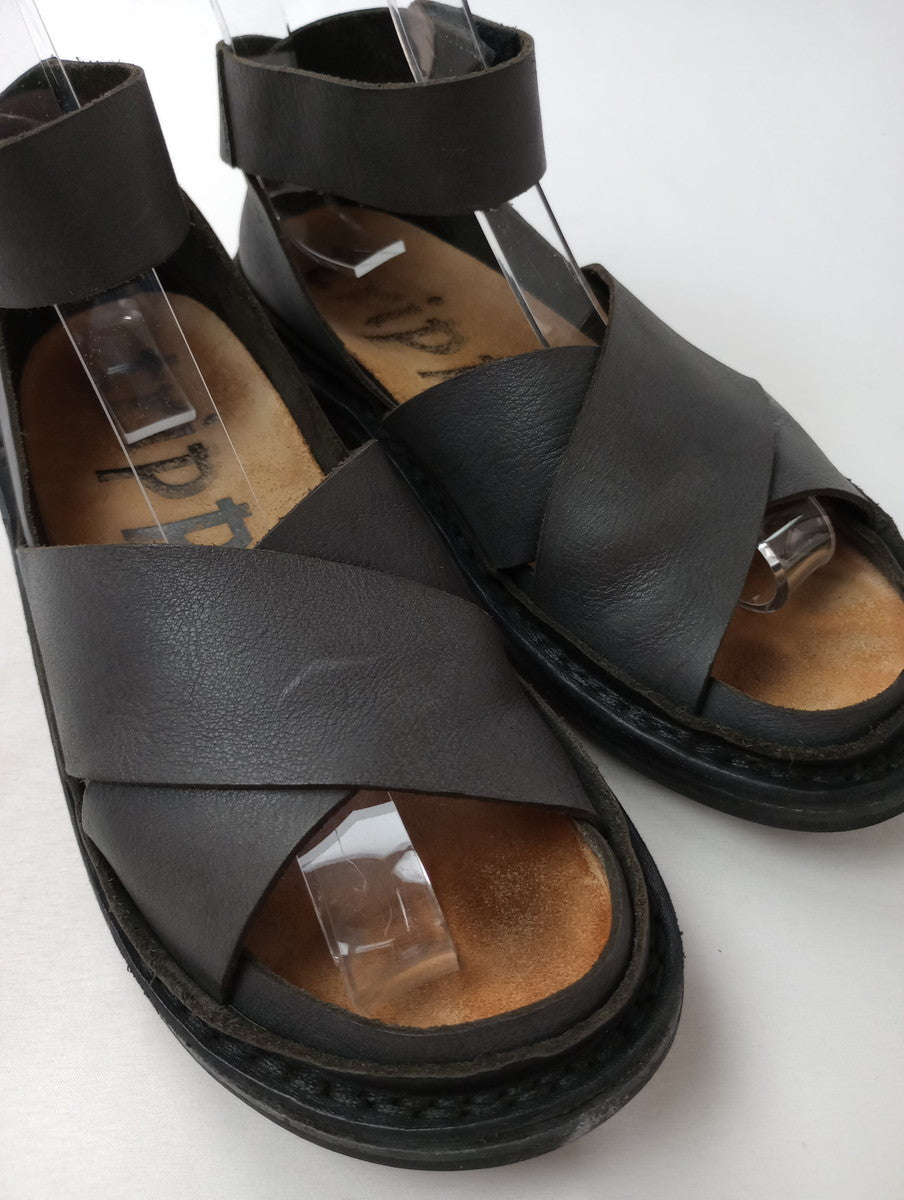 trippen トリッペン LAGOS バックストラップ サンダル  靴 レザー  ダーク グレー 37   (CM＋4812) 【中古】