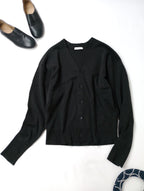 ATON エイトン 50/2 NATURAL DYE ORGANIC | Vネック カーディガン 羽織  黒 ブラック  02  【中古】