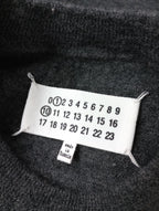 Maison Margiela メゾンマルジェラ ELBOW PATCH SWEATER エルボー パッチ セーター ニット 長袖 トップス グレー ブラウン  【中古】