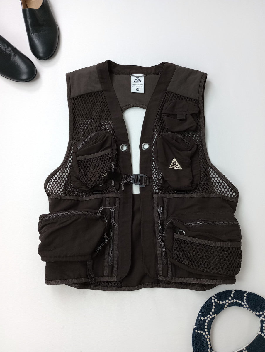 NIKE ACG ナイキ BUTTLES VEST バトルズ ベスト  ダークブラウン S  【中古】
