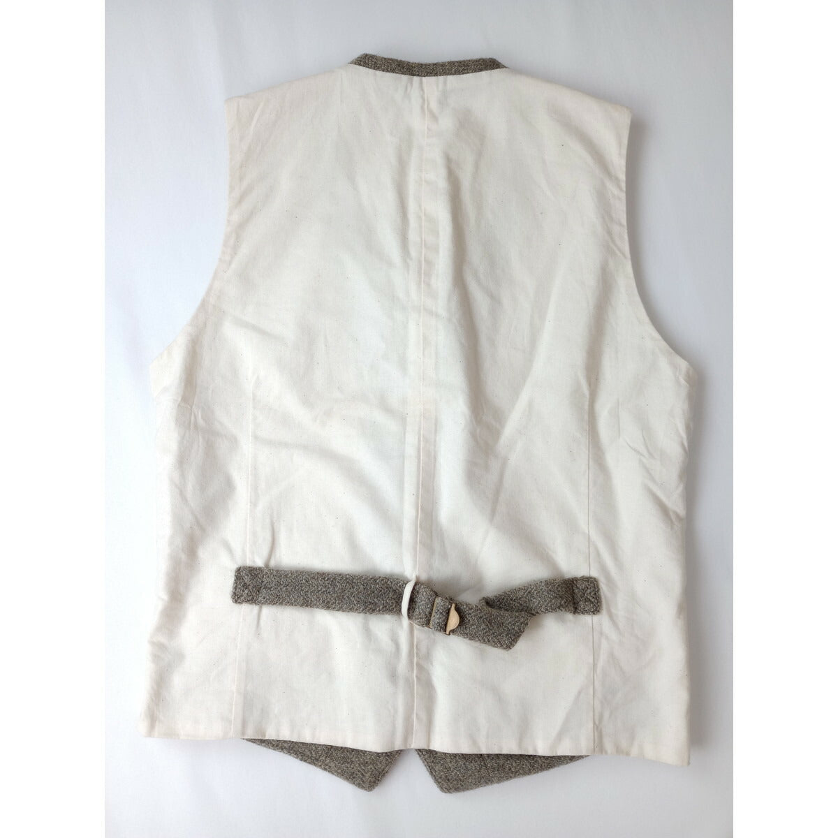 TOWAVASE トワヴァーズ コサージュ 付き ツイード ベスト ベージュ【中古】
