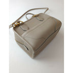 J&M DAVIDSON ジェイアンドエム デヴィッドソン MIA CUBE ミア キューブ ミニ レザー ショルダーバッグ WARM TAUPE ベージュ【中古】