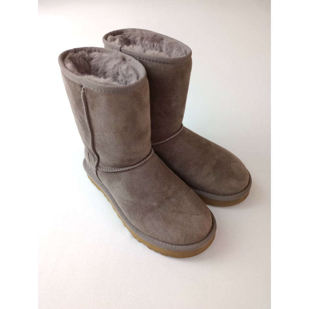 UGG アグ Classic Short II クラシック ショート ムートン ブーツ グレー US6 23 靴 (24M＋0810) 【中古】