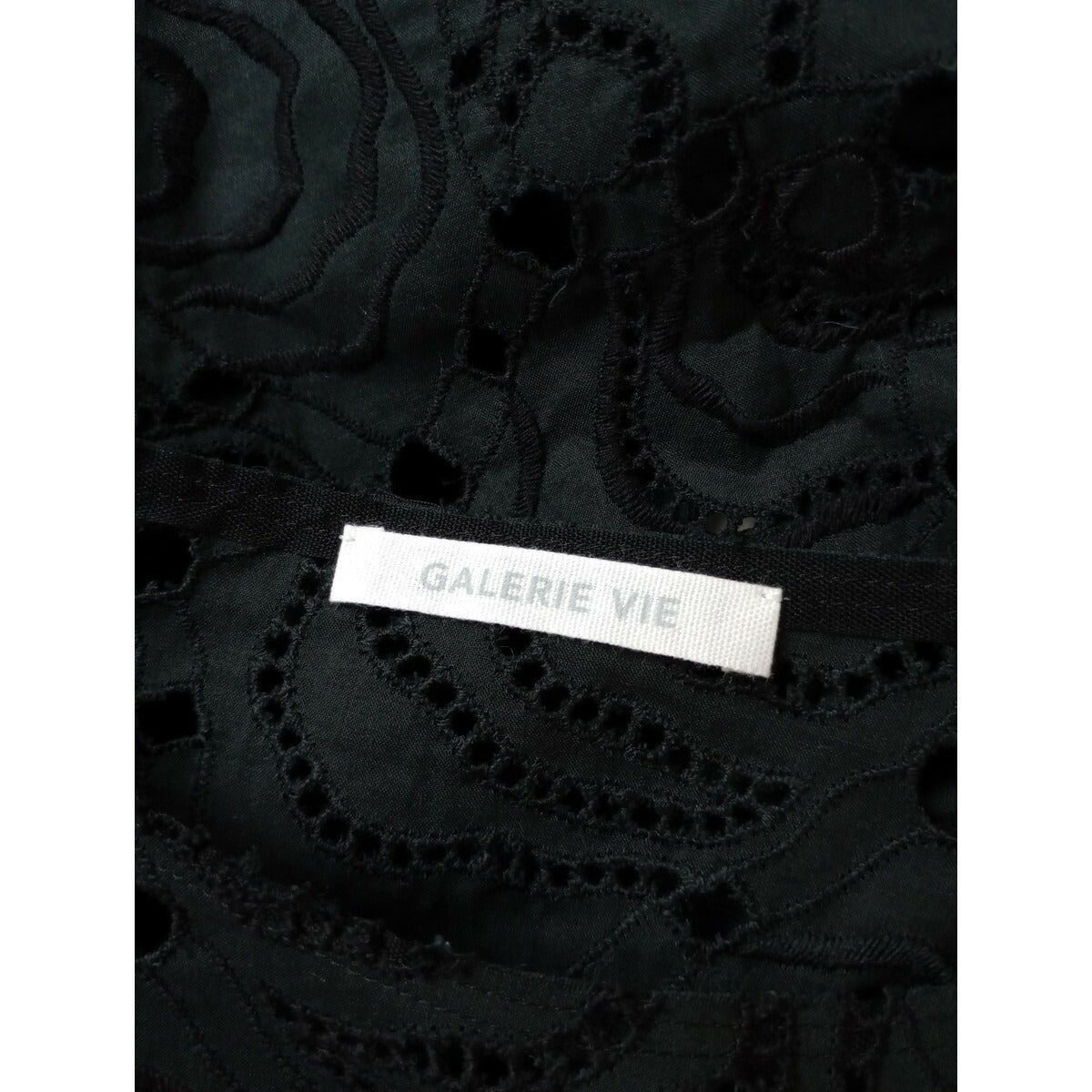 24SS GALERIE VIE ギャルリーヴィー オイスター エンブロイダリー ラグラン スリーブ プルオーバー トップス 黒 ブラック【中古】