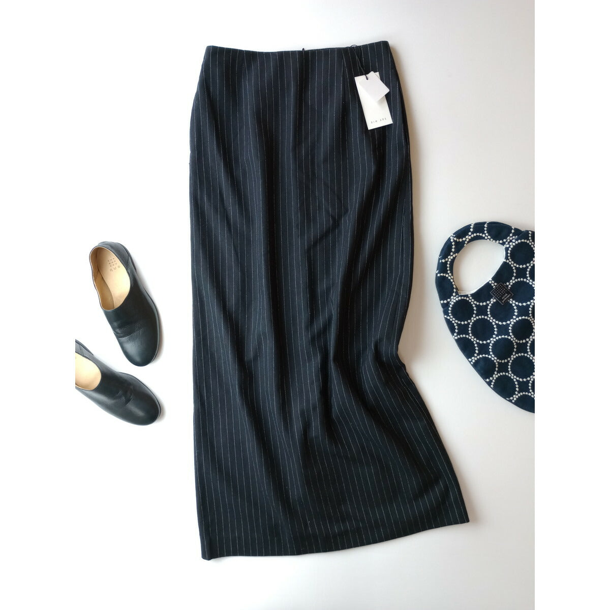 23AW 新品 RIM.ARK リムアークMannish stripe pencil SK マニッシュ ストライプ ペンシル ロングスカート 黒 ブラック【中古】